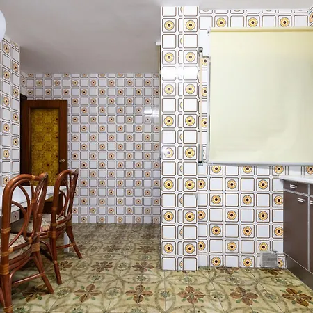 Front Anagabu Only Families Appartement *
